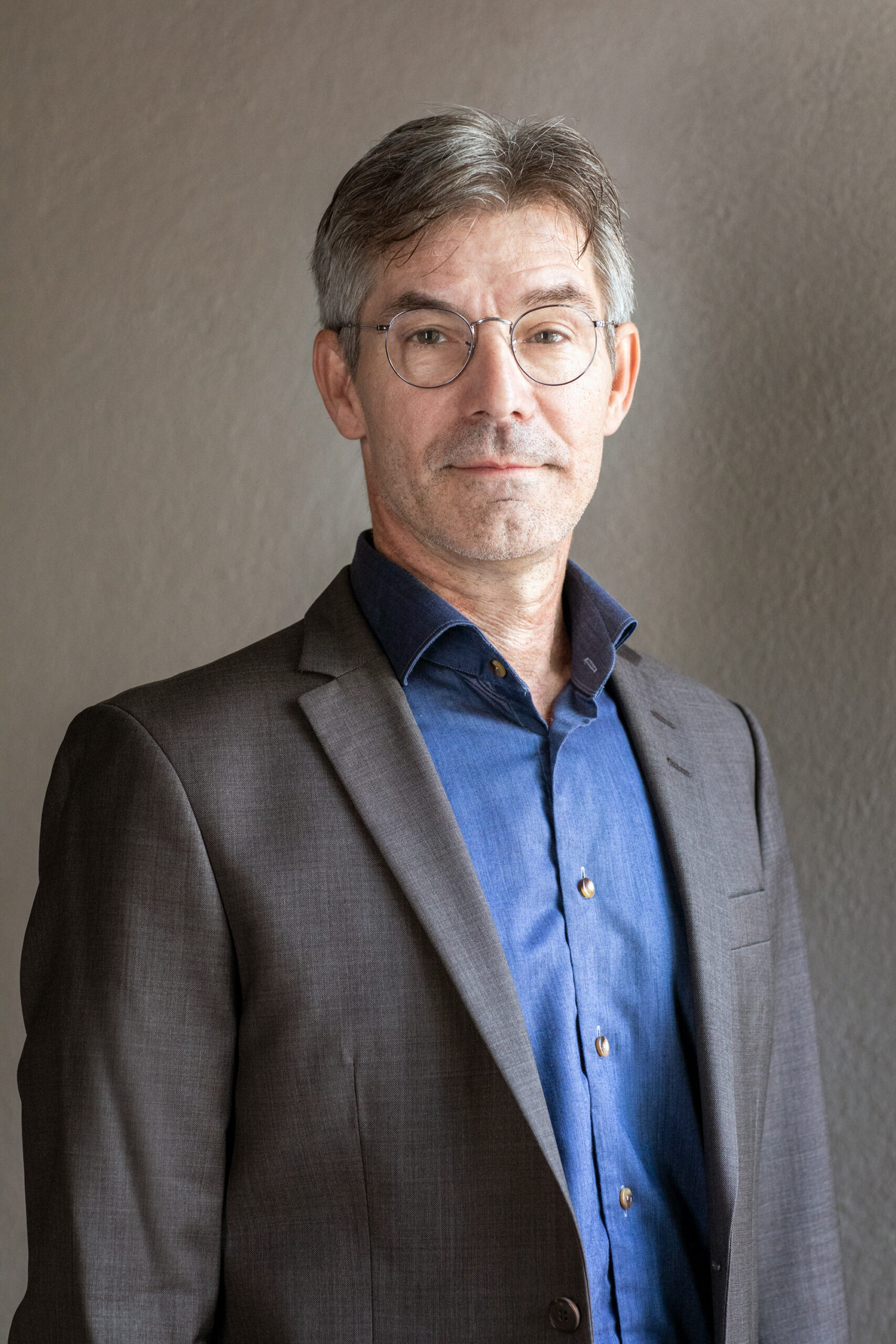 Tobias Övelius Förvaltare